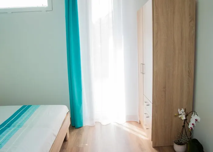 Villa Aquamarine *